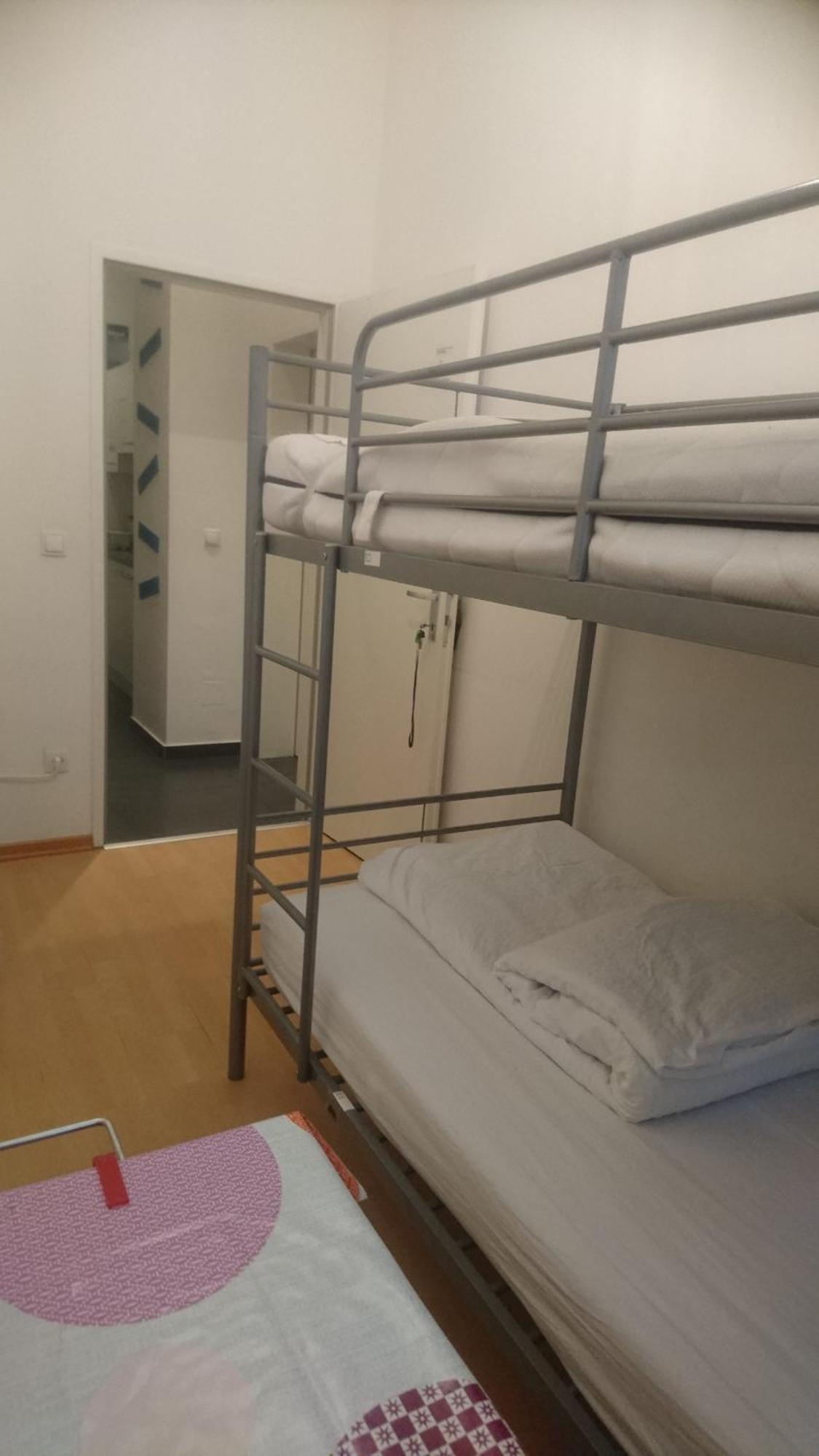 Abai 1150 Only Www-on-line-check-in & Selfservice Hostal